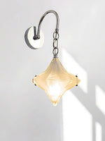 Cargar imagen en el visor de la Galería, Aplique de pared Art Déco Star - Lámpara de vidrio esmerilado para pasillo - Astris Selene 
