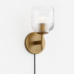Bild in Gallery-Viewer laden, Tumbled brass ribbed-glass wall sconce, one light