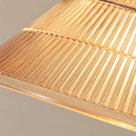 Charger l'image dans la visionneuse de galerie, Pleated amber shade edge detail