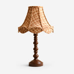 Bild in Gallery-Viewer laden, Gourd-shaped base vintage wood table lamp on white background