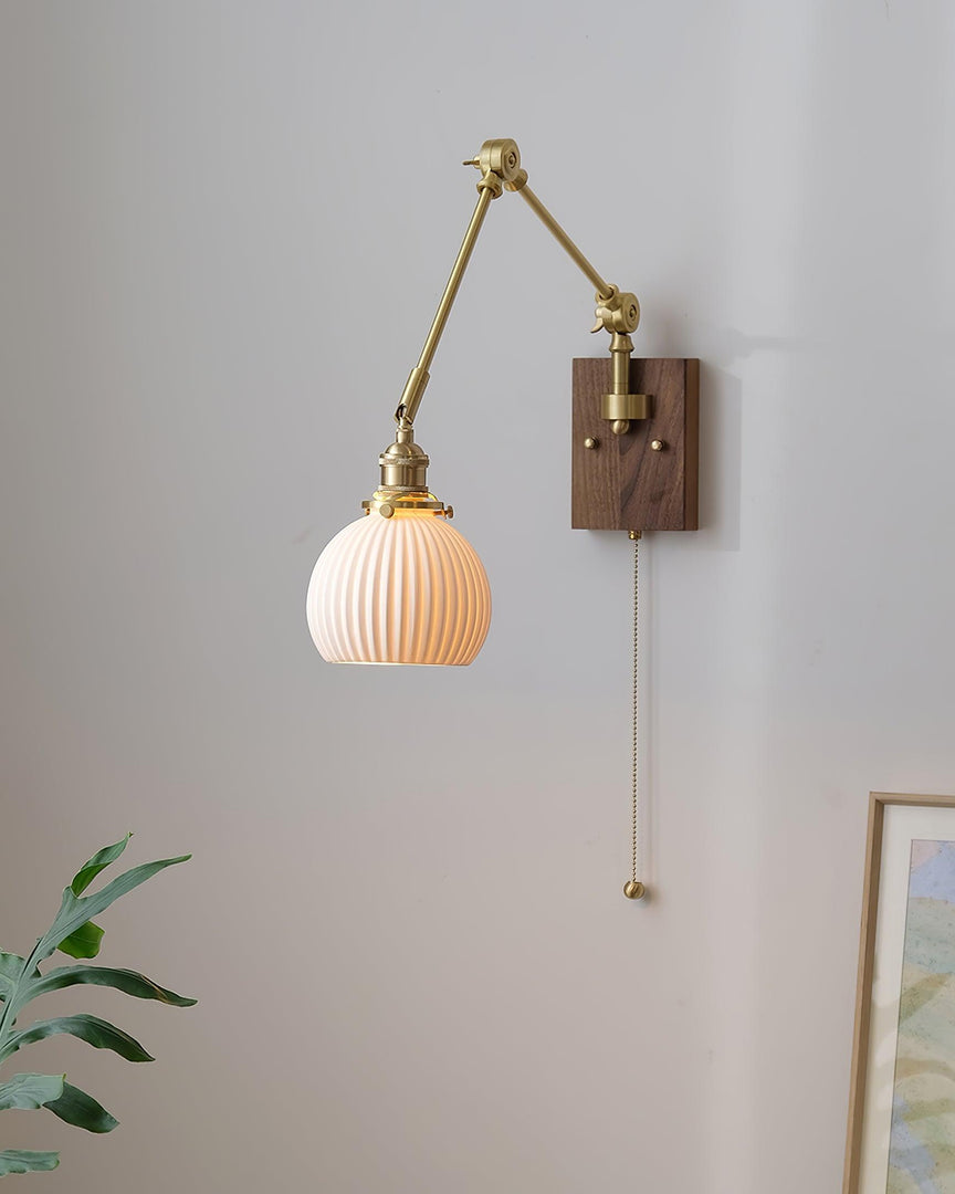 Lámpara de pared de brazo oscilante Elia