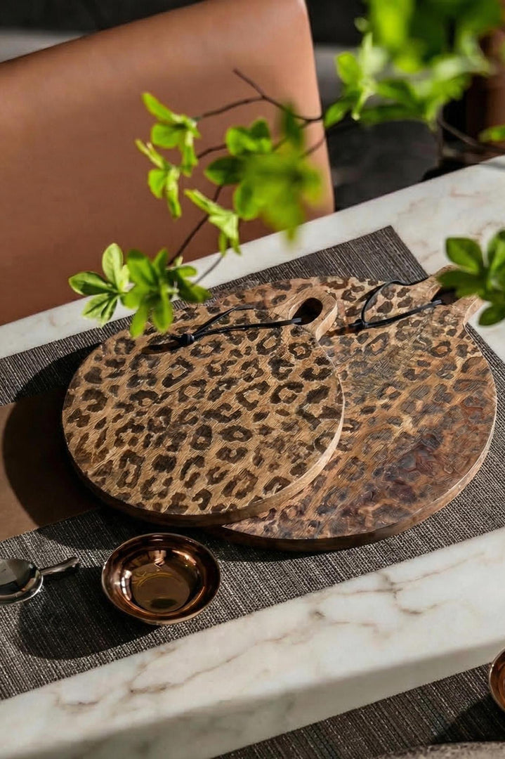 Leopard Solid Sapele Wood Board - Functional Dining Accessory for Kitchen