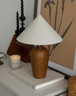 Charger l'image dans la visionneuse de galerie, Lampe de table en bois Brayden