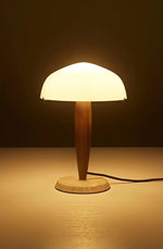 Bild in der Galerieansicht laden, Herman Tischlampe
