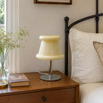 Bild in Gallery-Viewer laden, Sculpted Glass Table Lamp