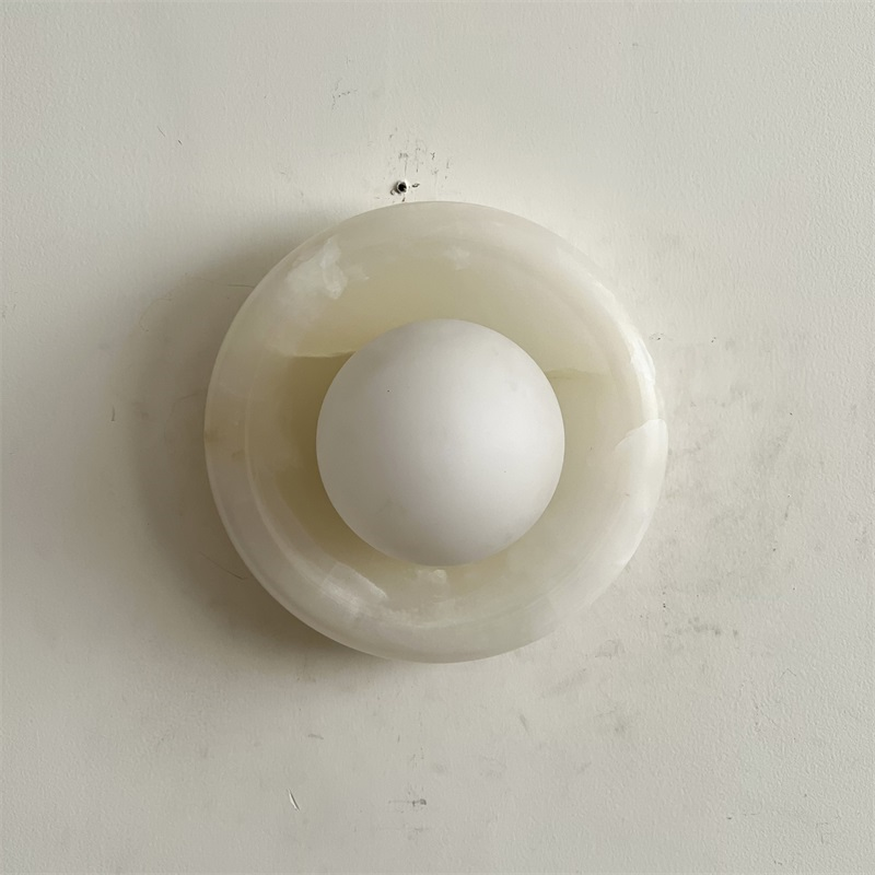 Applique Orli en jade blanc