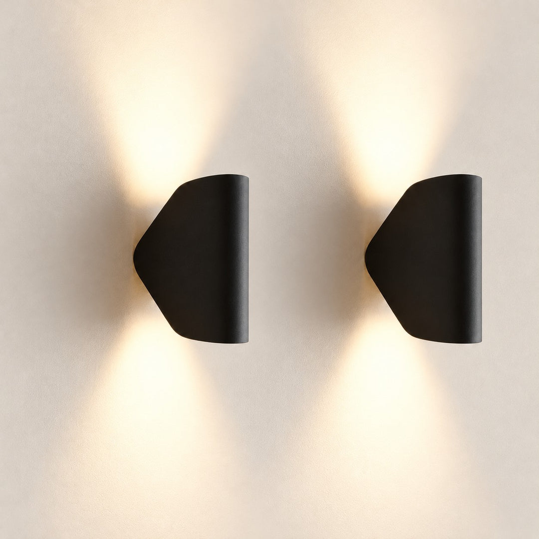 Textured Rim Pointed Shade Aluminium Wall Light