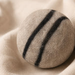 Cargar imagen en el visor de la Galería, Nepal Handmade Herbal Felted Soap