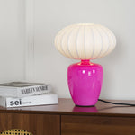 Bild in der Galerieansicht laden, Baiser Tischlampe
