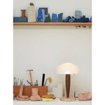 Bild in der Galerieansicht laden, Herman Tischlampe
