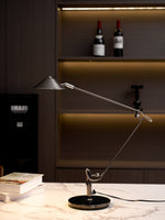 Bild in Gallery-Viewer laden, Verstellbare Schwarze Büroarbeitslampe