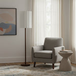 Cargar imagen en el visor de la Galería, Lámpara de pie Linbron con pantalla de tela neutra y acabado en veta de madera – Lámpara de pie moderna minimalista para sala de estar y estudio