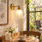 Cargar imagen en el visor de la Galería, Vintage Brass Pineapple Glass Wall Lamp