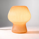 Cargar imagen en el visor de la Galería, Lámpara de mesa Novarise de vidrio acanalado: iluminación decorativa de vidrio texturizado
