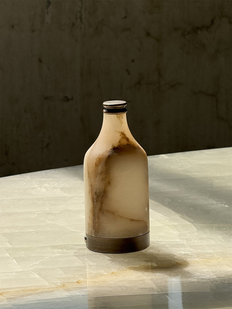 Lampe de table en albâtre bouteille de vin (batterie intégrée)