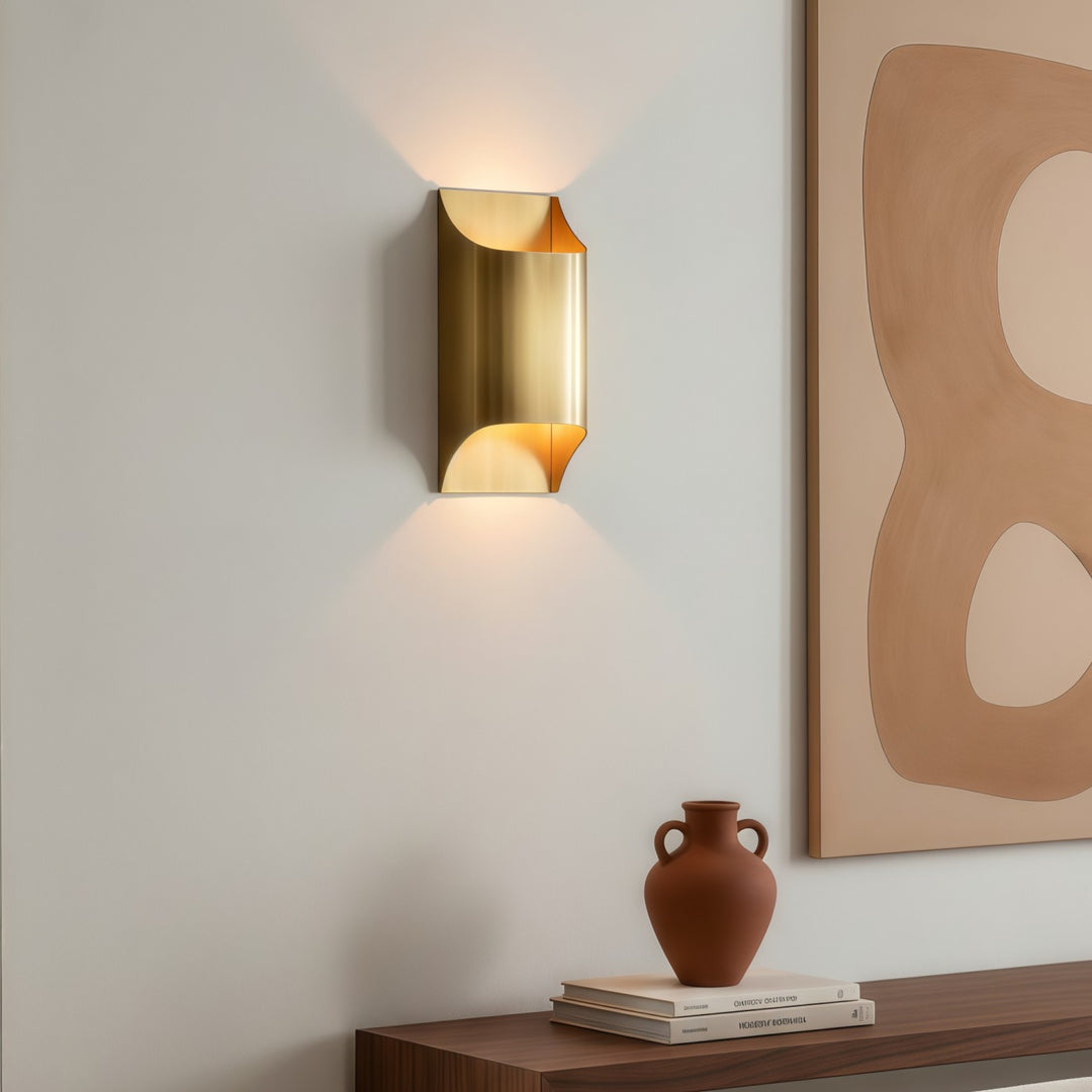 Aplique de Pared de Latón Estilizado Sconique - Diseño Minimalista Perfil Arquitectónico para Vestíbulo