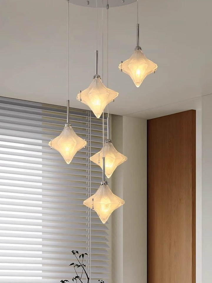 Art Deco Stern Treppenpendelleuchte – Mattglas Hängeleuchte – Astris Altair