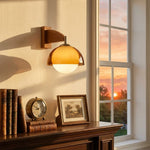 Charger l'image dans la visionneuse de galerie, Applique murale Sunset Vintage Modern – Lampe à double abat-jour de la série Sunset avec base texturée en bois