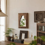 Bild in Gallery-Viewer laden, Rustic Carved Wood Arch Wall Mirror image 4