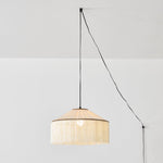 Bild in Gallery-Viewer laden, Beige Pleated Fabric Fringe Plug-In Pendant