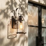 Cargar imagen en el visor de la Galería, Aplique de Pared Industrial Cilíndrico Ivoran - Diseño de Pantalla de Vidrio, Iluminación Moderna de Pared U12