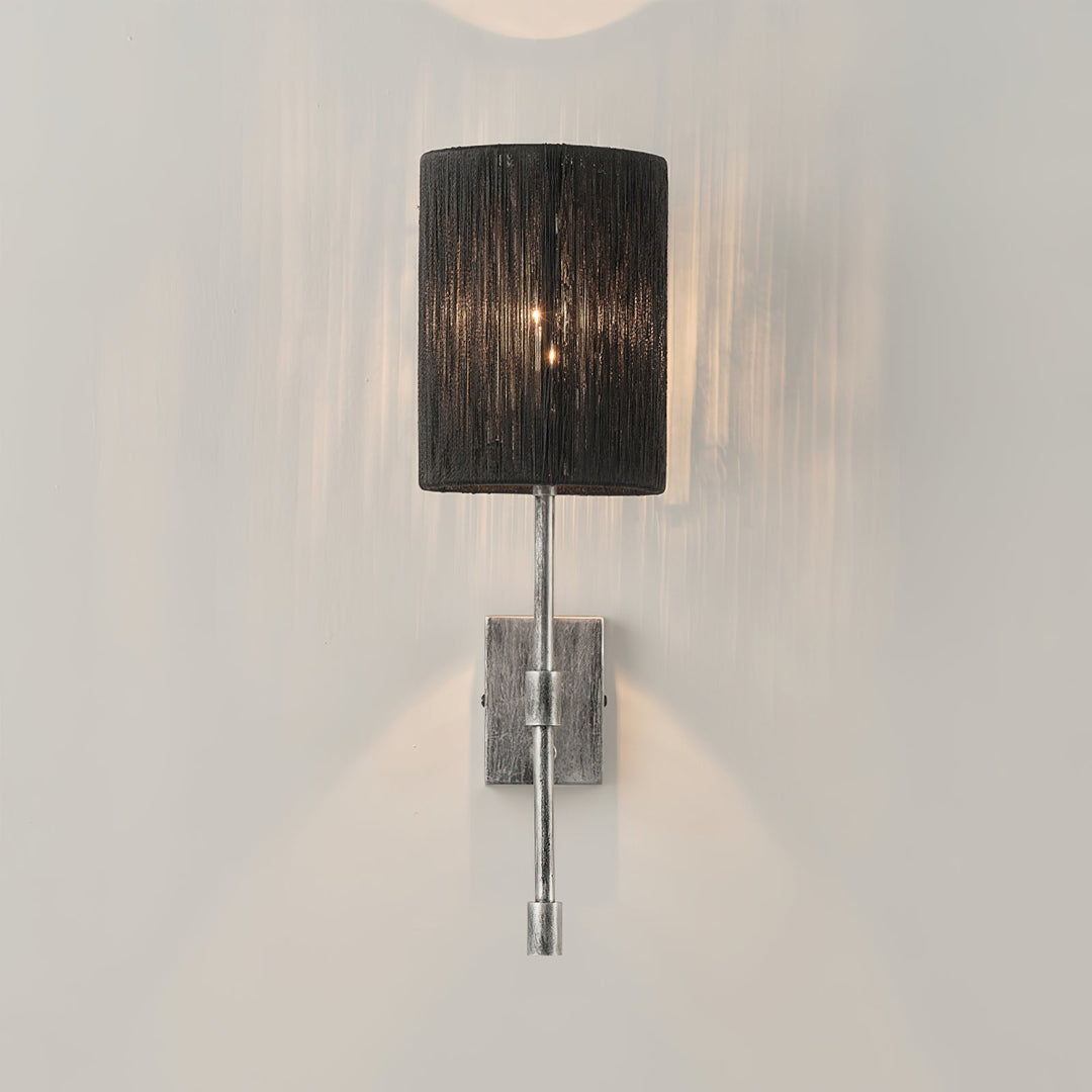 Applique murale Atticus avec abat-jour en tissu - Lampe murale moderne en laiton pour chambre et couloir