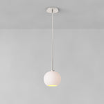 Cargar imagen en el visor de la Galería, Lámpara colgante Selvion con forma de globo escultural: moderna lámpara colgante de cristal con un diseño elegante.
