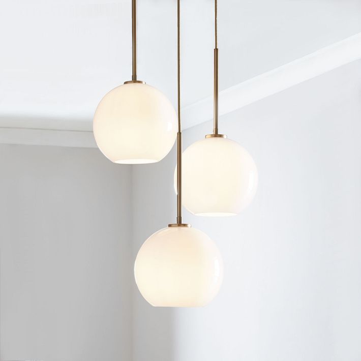 Lámpara de araña minimalista de cristal Selvion: luminaria escultural de vidrio artesanal