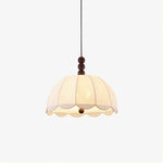 Bild in Gallery-Viewer laden, Scalloped Floral Fabric Wood Swag Pendant