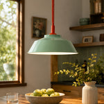 Cargar imagen en el visor de la Galería, Memphis pull-down pendant in a dining space