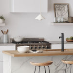 Cargar imagen en el visor de la Galería, Lámpara colgante cónica de metal Brivana: diseño minimalista moderno para comedores
