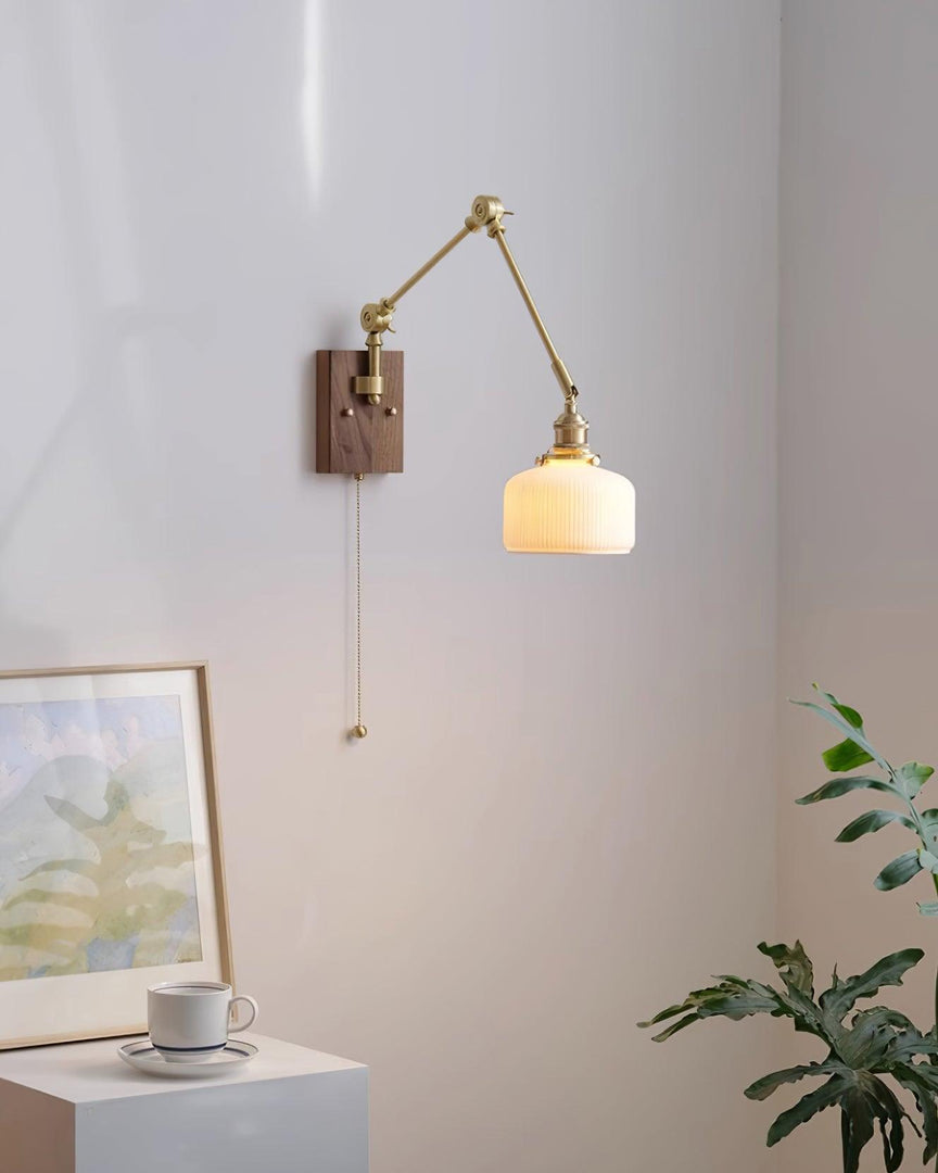 Lámpara de pared de brazo oscilante Elia
