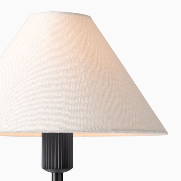 Lámparas de mesa y de pie Diora - Pantalla de lino, estilo lineal moderno, acento sofisticado