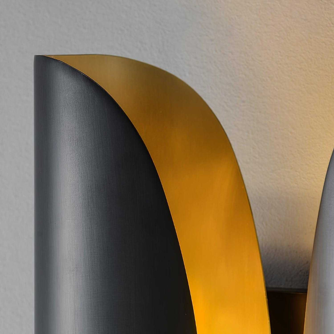 Aplique de Pared Artístico Escultural Auregon – Lámpara de Pared de Metal Enrollado Abstracto para Pasillo o Sala de Estar