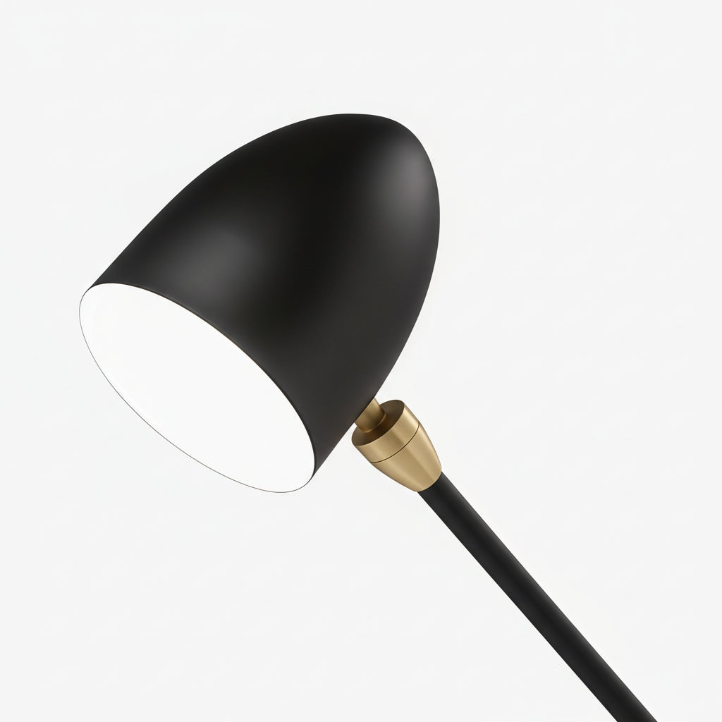 Solavo Moderne Dreibein-Tischlampe aus Metall für das Wohnzimmer