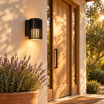 Cargar imagen en el visor de la Galería, Compact Outdoor Sconce for a Door Wall