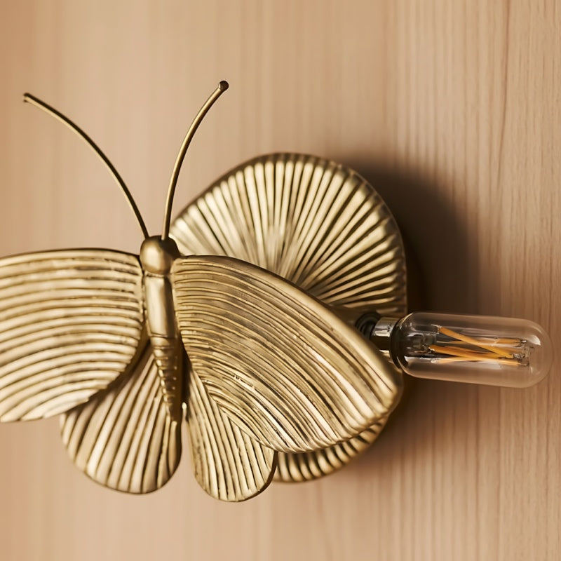 Applique murale en forme de papillon Mothriel - Luminaire décoratif sculptural pour chambre