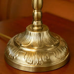 Bild in Gallery-Viewer laden, Antique brass tone metal lamp base detail