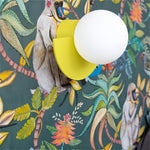 Charger l&#39;image dans la visionneuse de galerie, Applique murale nordique en forme de boule de verre et de macaron, en métal coloré, décoration moderne

