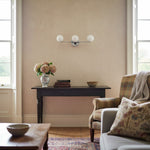 Charger l&#39;image dans la visionneuse de galerie, Glorica Glass Mid Century Modern Vanity Light - 3 Light Wall Fixture
