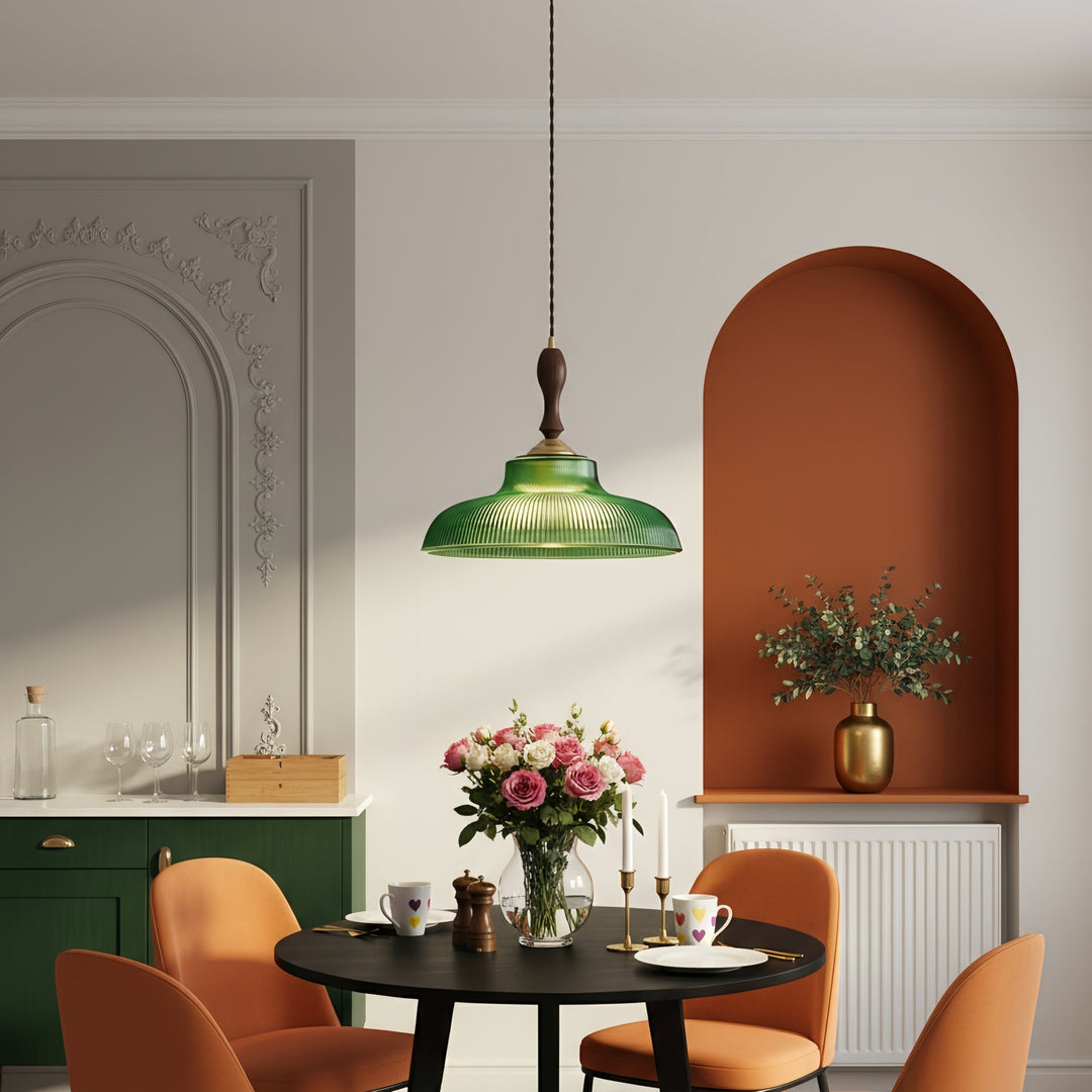 Suspension vintage Elunaris en forme de trompette avec abat-jour en verre vert pour salle à manger