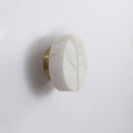 Bild in Gallery-Viewer laden, Zylindrische Alabaster Wandleuchte