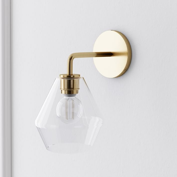 Merin Sculptural Glass Wall Lamp – Geometric Modern Wall Sconce for Bedrooms & Hallways