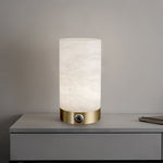 Bild in Gallery-Viewer laden, Totem Alabaster Tischlampe (eingebauter Akku)