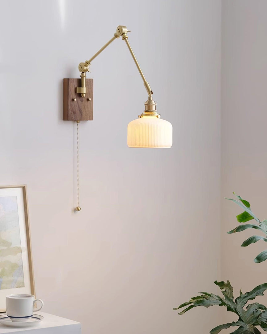 Lámpara de pared de brazo oscilante Elia