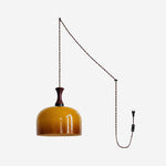 Charger l&#39;image dans la visionneuse de galerie, Lampe suspendue en verre Lacey
