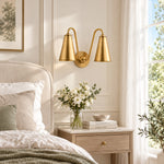 Cargar imagen en el visor de la Galería, Bedroom with brass metal shades, lights off