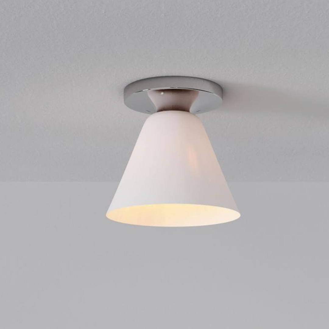 Lámpara de techo Conica Cone Flush Mount: lámpara de techo de cristal para espacios modernos