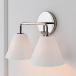 Cargar imagen en el visor de la Galería, Aplique de pared Conica Cone: iluminación moderna de vidrio de 1, 2 y 3 luces
