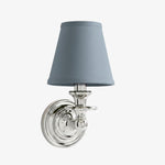 Bild in Gallery-Viewer laden, Rowan Drum Shade Wandlampe – Stoff-Wandleuchte für gemütliche Landhausbeleuchtung